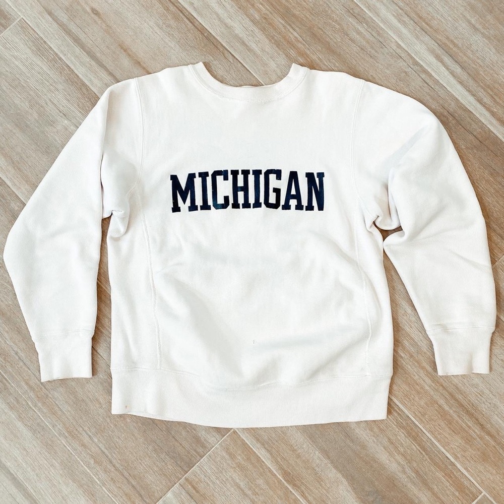 Vintage Michigan Sweatshirt☁️